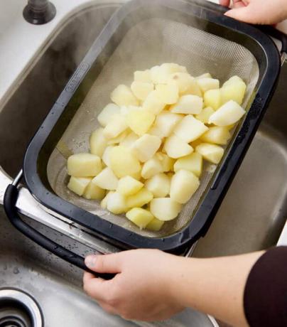 Keedetud kartulid alati testida pärast küpsetamist.