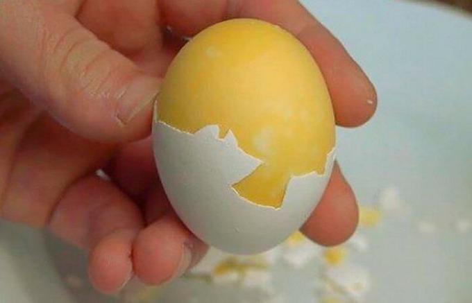 Kuidas keeta muna munakollane välja.