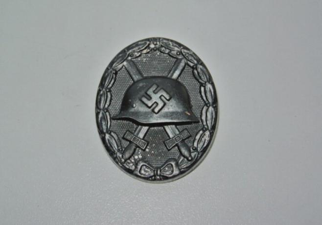 Haava Badge natsi-Saksamaa kolmanda astme. Teiseks aste - hõbe. Esiteks - kuld. / Foto: forum.guns.ru. 