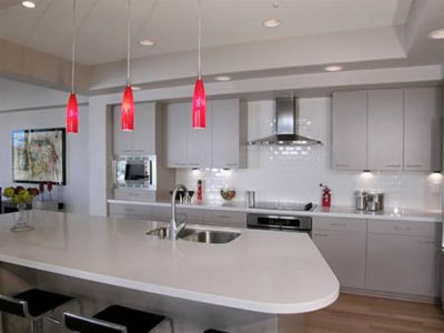 Selles köögis kasutatakse kolme tüüpi valgustust