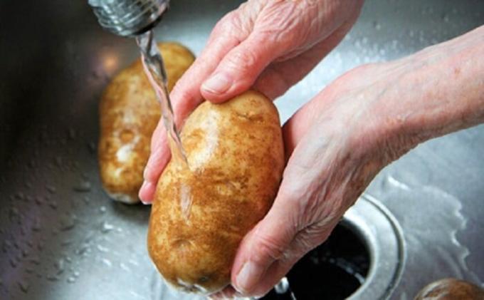 Võtke kartulid ja mu hea. / Foto: dachaa.ru.