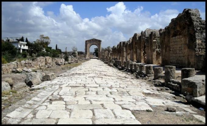 Roomlased olid võimelised ehitama teed, et on olemas tänaseni