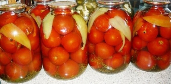 Maitsev retsept marineeritud tomatid talveks